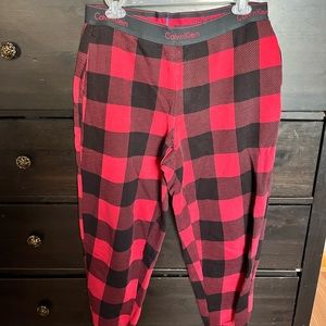 Calvin Klein buffalo plaid joggers medium